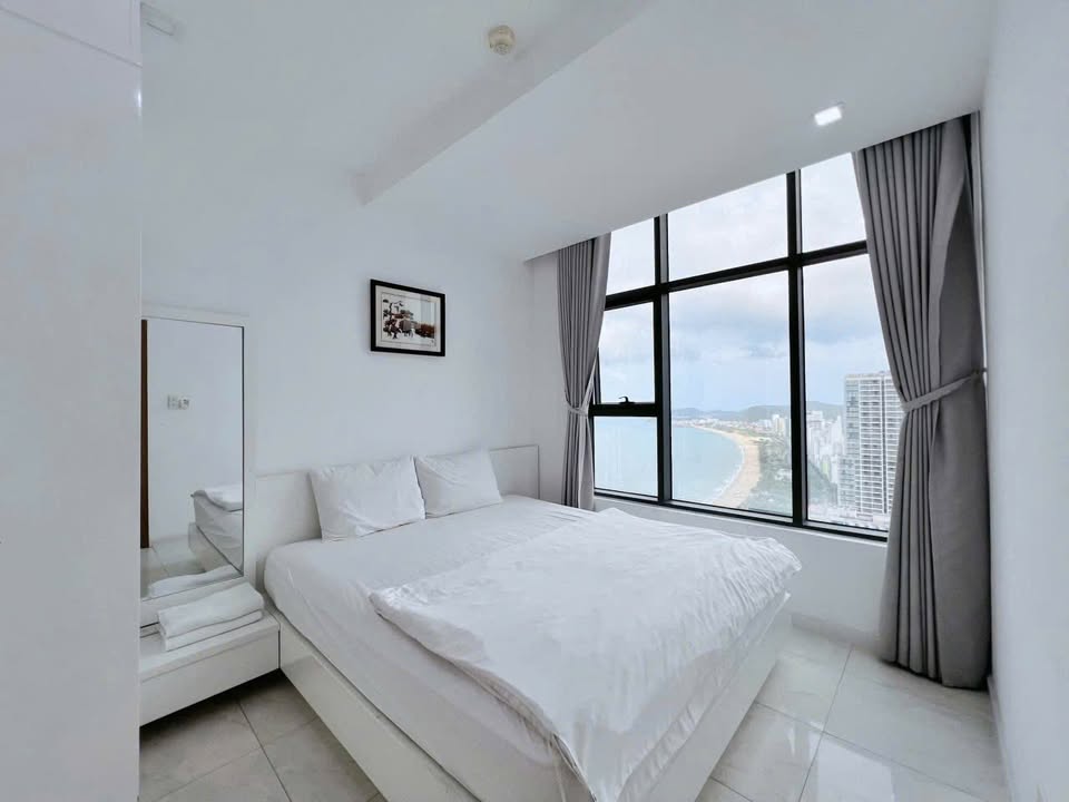 Căn hộ Mường Thanh Nha Trang 51m² giá 2.7 tỷ - View biển tuyệt đẹp!