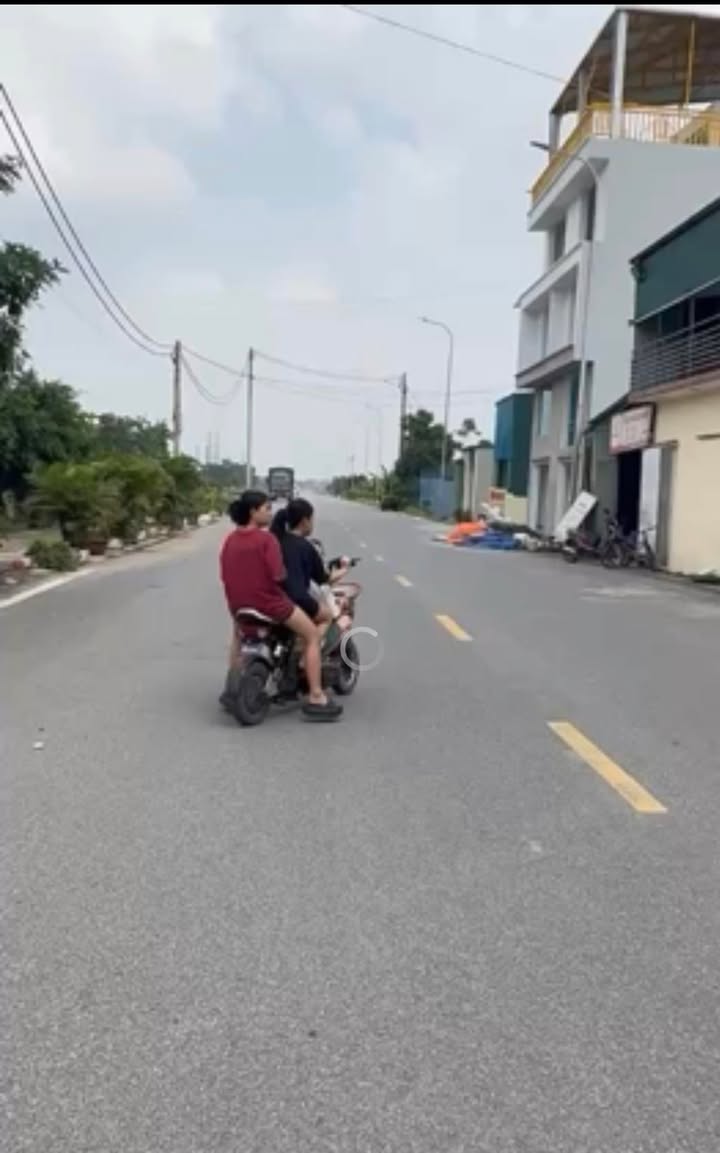 Đất nền Vân Tảo, Thường Tín 40m² giá 600 triệu - Đường vào ô tô, tiện ích xung quanh đầy đủ!