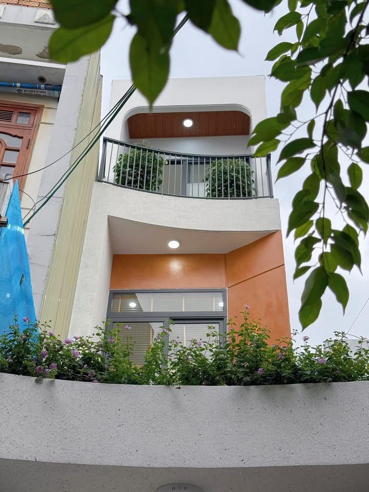 Nhà 3 Tầng Đường Cù Chính Lan, Thanh Khê, Đà Nẵng - 60,6m² Giá 4.45 Tỷ - Chỉ Việc Xách Valy Vào Ở!