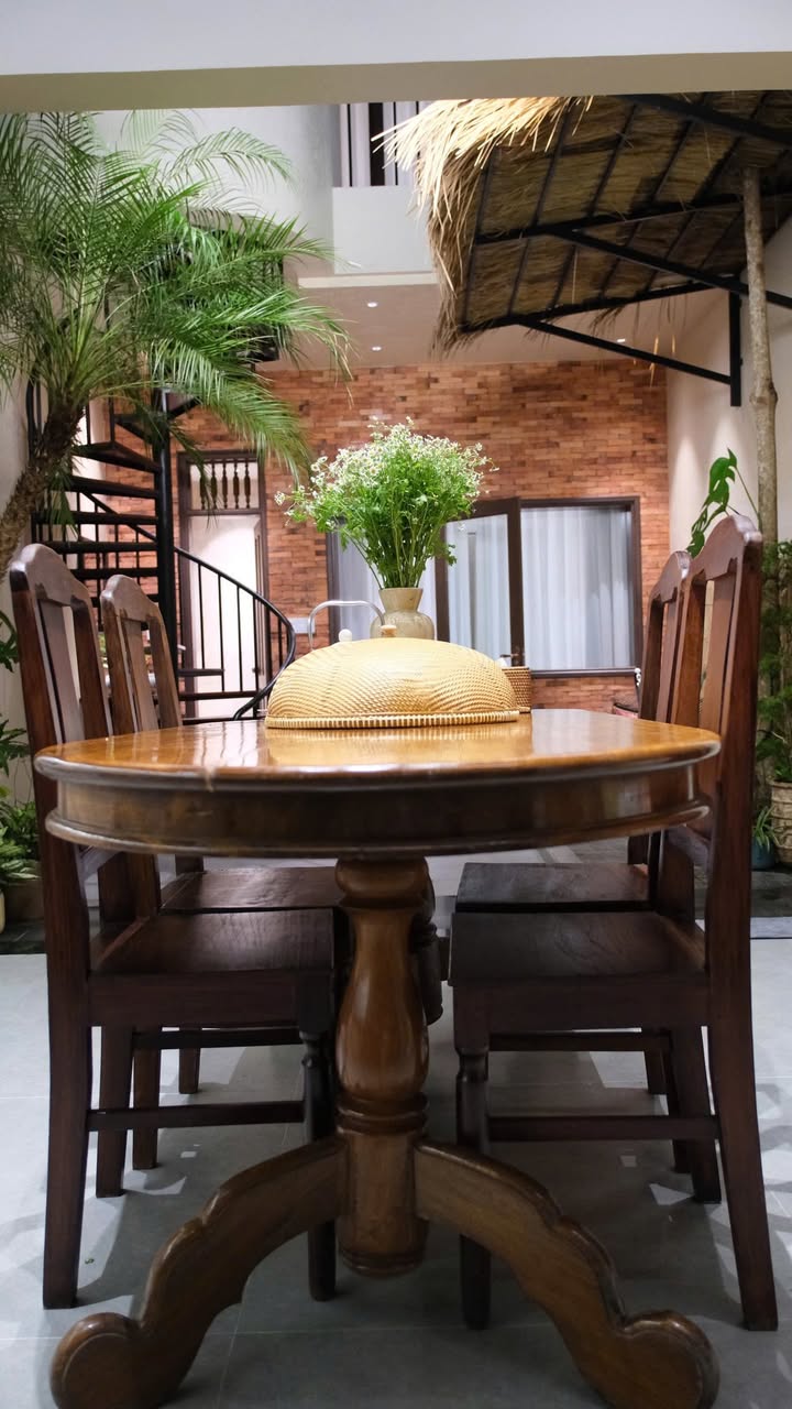 Nhà 2 tầng Ngũ Hành Sơn Đà Nẵng 100m² giá 12.2 tỷ - Không thể bỏ lỡ!