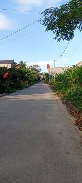 Đất nền Sầm Sơn 96m² mặt tiền 5m giá chỉ 1.4 tỷ - Cơ hội đầu tư hấp dẫn!