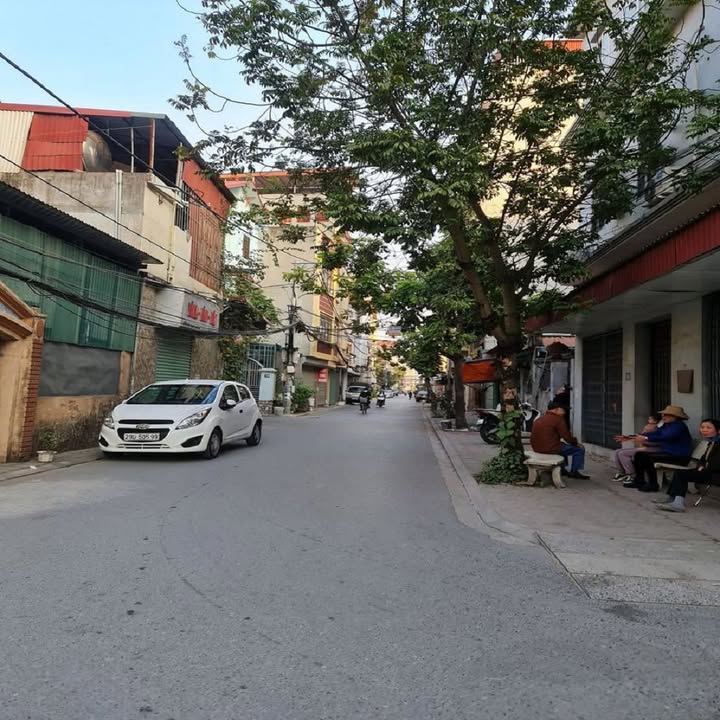 Đất nền Trâu Quỳ 60m² giá 9 tỷ - Đường ô tô tránh, sẵn sổ hồng!