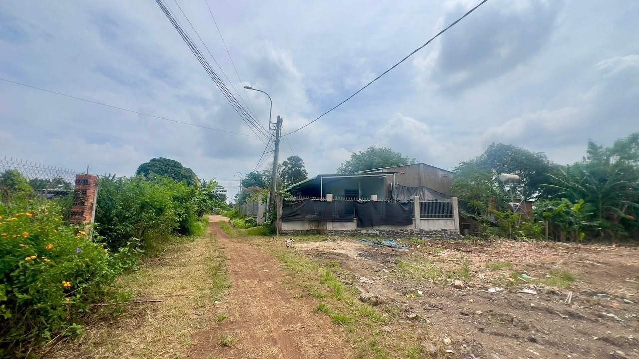 Đất nền Bảo Vinh, Long Khánh 190m² giá 680 triệu - Sổ đỏ chính chủ, sang tên ngay!