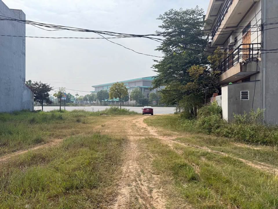 Đất nền Hồ Sơn - Tam Đảo 100m² giá 1.7 tỷ - Đầu tư sinh lời bền vững!