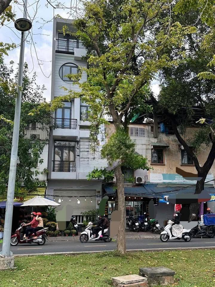 Nhà mặt tiền Trường Sa, Bình Thạnh 40m² giá 35 triệu - Cho thuê ngay!