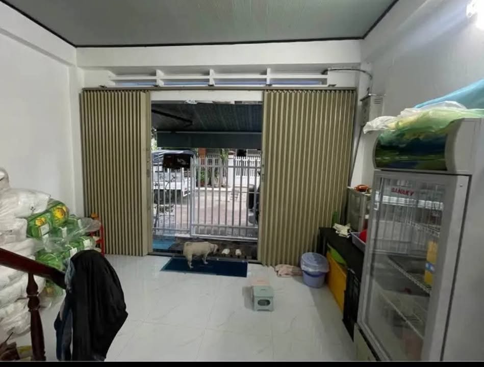 Nhà mặt tiền Thị Nại, Quy Nhơn 22.9m² giá 1.95 tỷ - Thiết kế hiện đại, chính chủ!