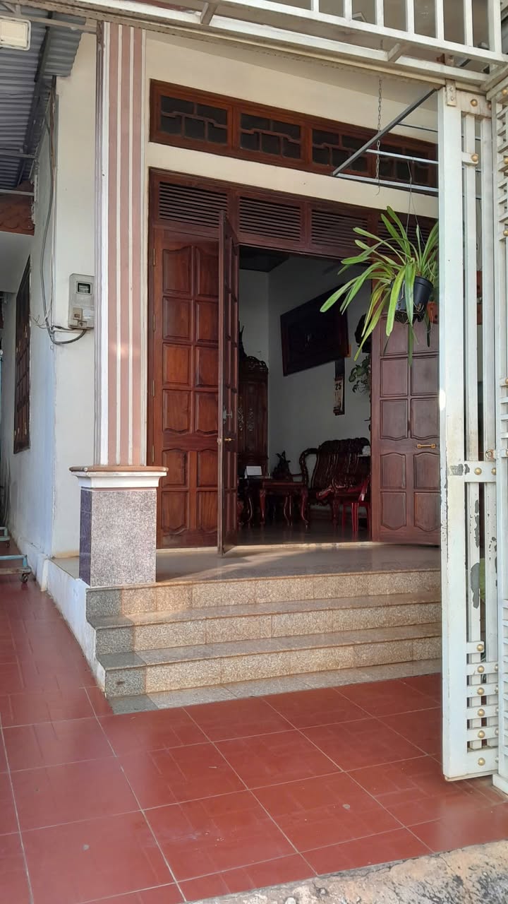 Nhà mặt tiền Huyền Trần Công Chúa, Pleiku 207m² giá 4.9 tỷ - Chính chủ bán gấp!