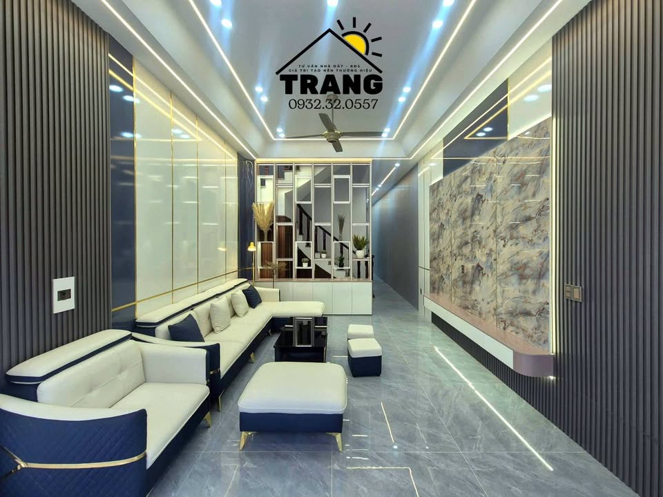 Nhà đẹp phố Phan Huy Ích 80m² giá 4 tỷ - Sẵn sàng vào ở ngay!