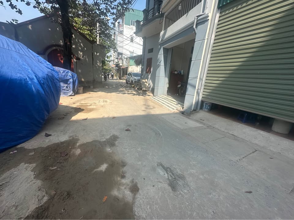 Nhà mặt Hồ La Dương, Hà Đông 50m² giá 9.8 tỷ - Đầu tư sinh lời tuyệt vời!