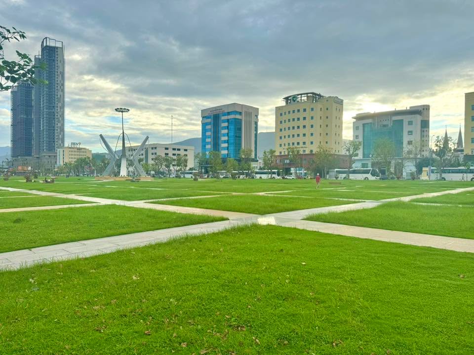 Nhà phố Lý Thường Kiệt, Quy Nhơn 70m² giá 8.75 tỷ - Bán đất tặng nhà!