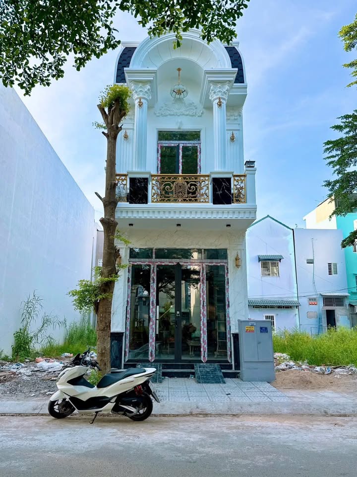 Nhà bán quận Ninh Kiều 64m² giá 4.299 tỷ - Thiết kế hiện đại, gần bệnh viện