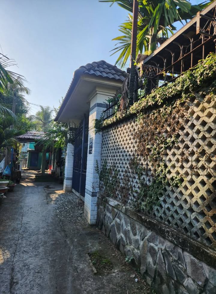 Nhà phố Vườn Lài An Phú Đông 215m² giá 9.28 tỷ - Đầu tư thông minh