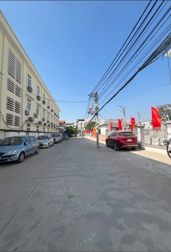 Lô đất Võng La, Đông Anh 43m² giá 3 tỷ - Ô tô vào tận nơi!