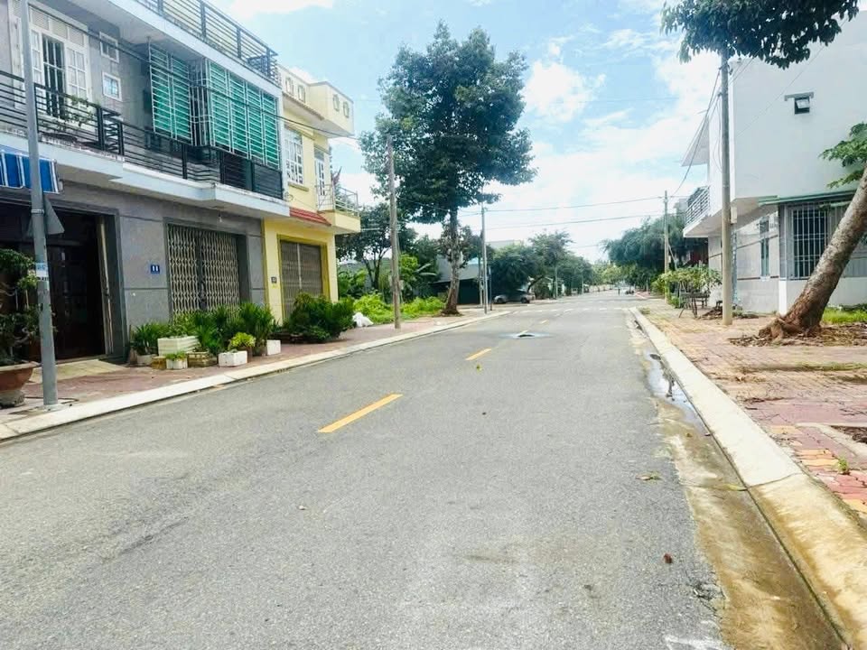 Nhà đẹp tại Phan Bội Châu, TP Bà Rịa 100m² - Mới xây, hướng Đông Nam!