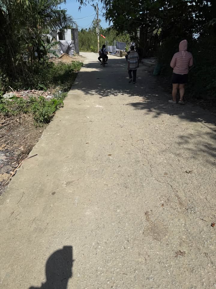 Đất nền Hòa Tiến, Đà Nẵng 120m² giá 1 tỷ - Đường 4m thông thoáng!