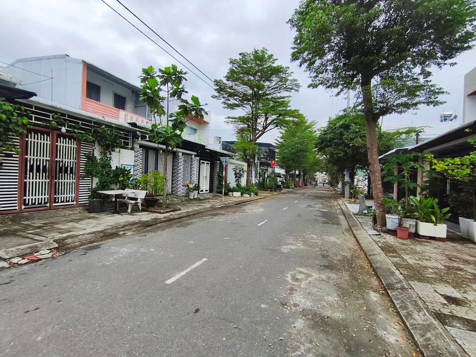 Đất nền Khu Đô Thị An Phú Quý, Điện Ngọc 90m² giá 2.7 tỷ - Cơ hội đầu tư hấp dẫn!