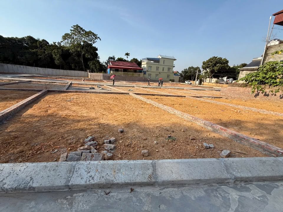 Đất nền phường Xuân Khanh – TP Hà Nội 50m² giá 1.7 tỷ - Vị trí đẹp, tiện ích đầy đủ!