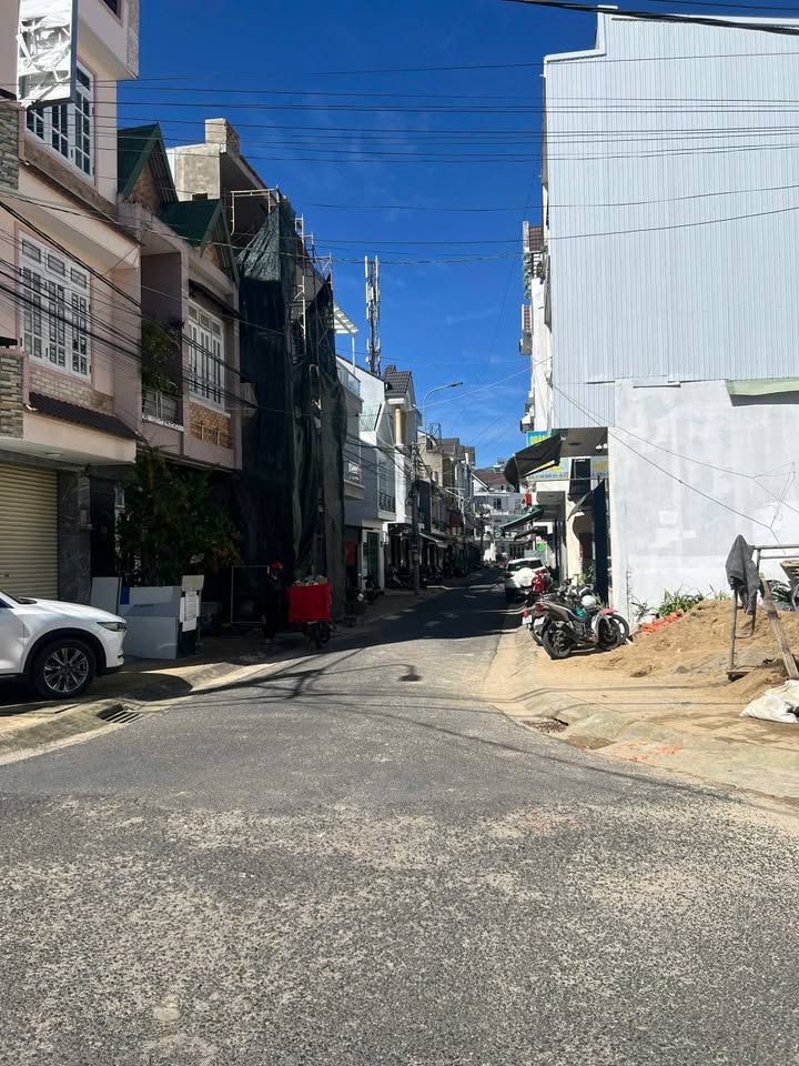 Đất kinh doanh 2 mặt tiền Hoàng Diệu Đà Lạt 75m² giá 12 tỷ - Đầu tư sinh lời ngay!