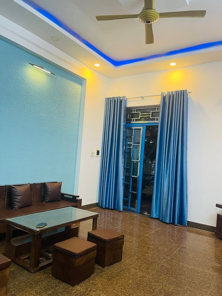 Nhà cho thuê 2 tầng góc 2 mặt tiền Lương Khánh Thiện, Đà Nẵng - 12 triệu/tháng, đầy đủ nội thất