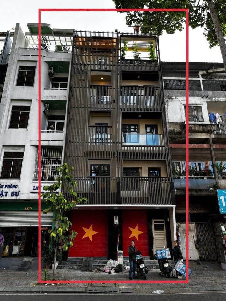 Nhà mặt tiền Trần Quang Khải, Quận 1, 102m² giá 82 tỷ - Cơ hội đầu tư sinh lời!