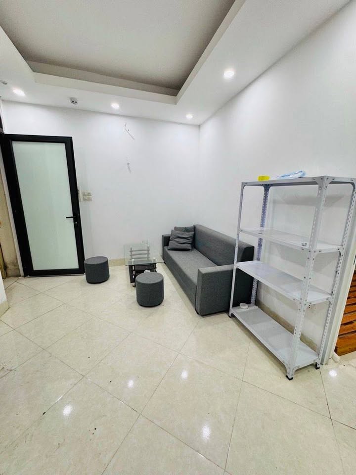 Căn hộ chung cư Tây Sơn Đống Đa 45m² giá 2.2 tỷ - Tiện ích đầy đủ, sẵn sàng vào ở!