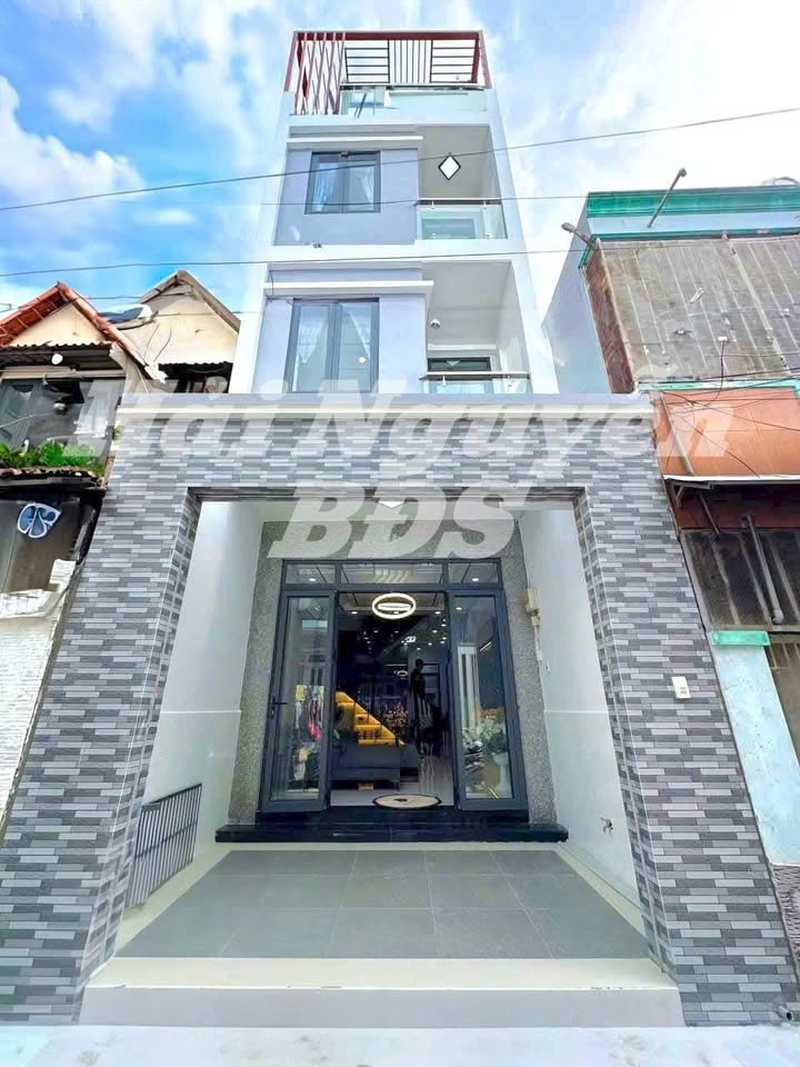 Nhà 3 Lầu Phú Mỹ, Q7 62m² giá 7.45 tỷ - Sổ hồng riêng, Full nội thất!