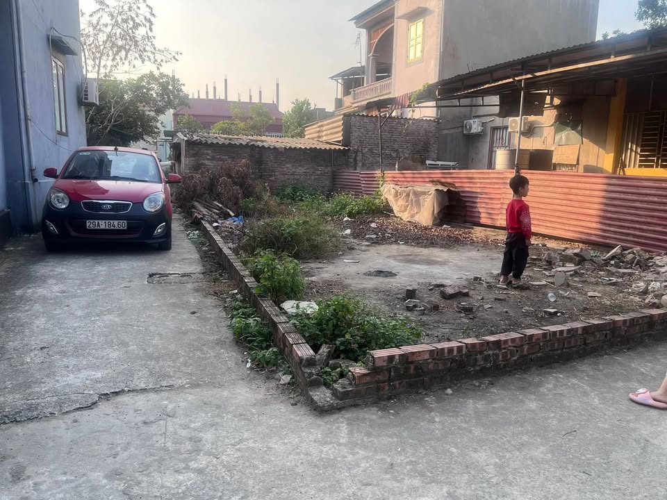 Đất nền Nguyệt Đức, Thuận Thành, Bắc Ninh 80m² giá 2.15 tỷ - Lô góc thoáng mát, ô tô vào tận nơi!