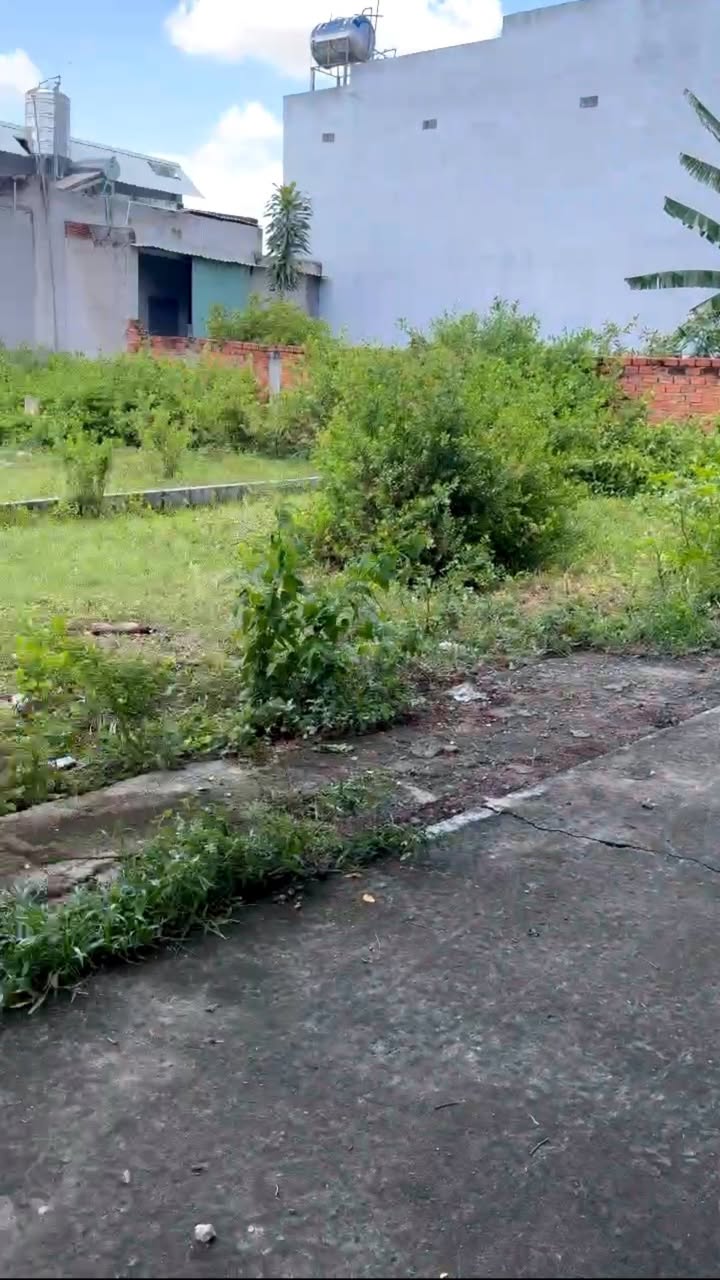 Đất thổ cư góc 2 mặt tiền Đặng Văn Lãnh, 106m² giá 960 triệu - Chính chủ cần bán gấp trước Tết!