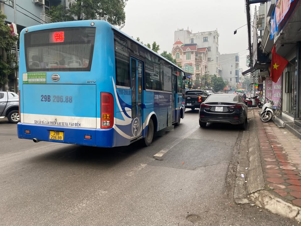 Đất Vân Nội Đông Anh 60m² giá 4 tỷ - Kinh doanh sầm uất ngay bìa làng!