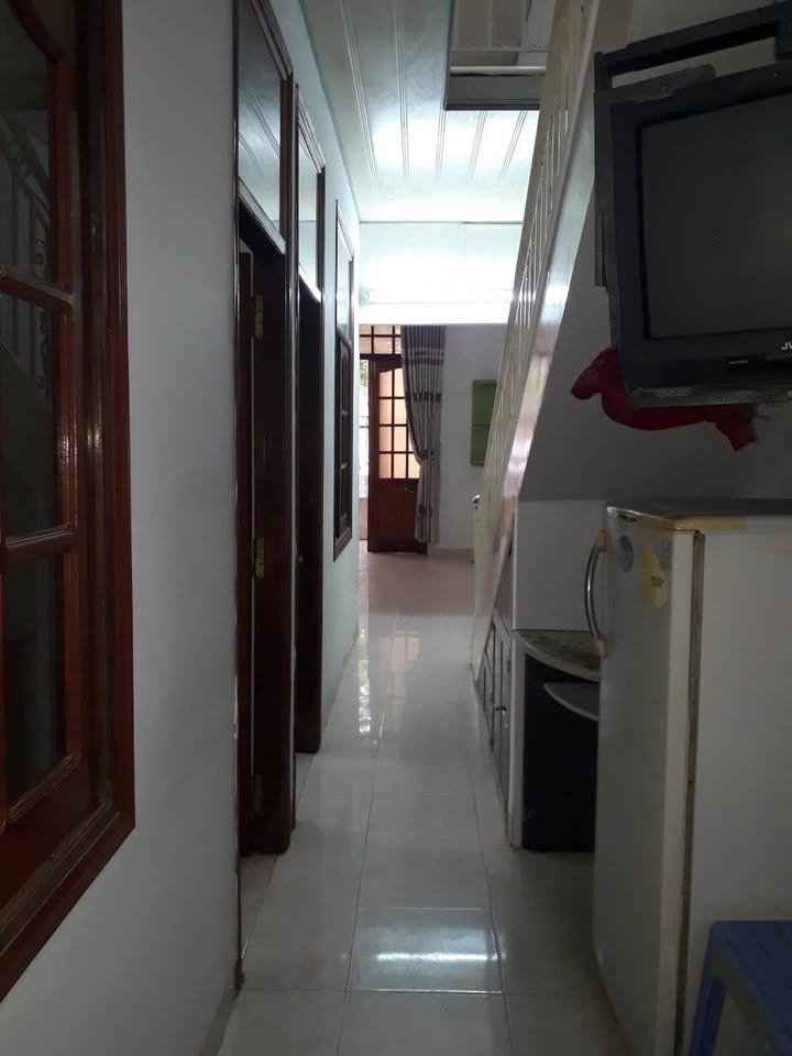 Nhà cho thuê đường Đoàn Thị Điểm, quận Phú Nhuận, 100m² - Giá chỉ 5 triệu/tháng!