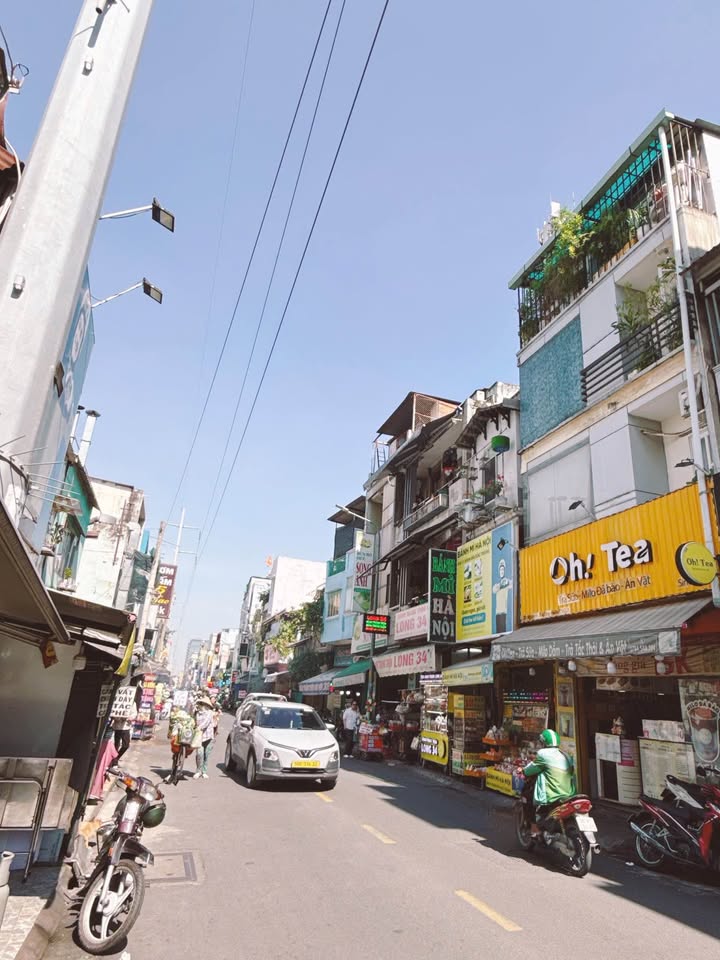 Nhà phố 24 Nguyễn Thượng Hiền, Q3, 11.5m² giá 6.5 tỷ - Đầu tư sinh lời ngay!