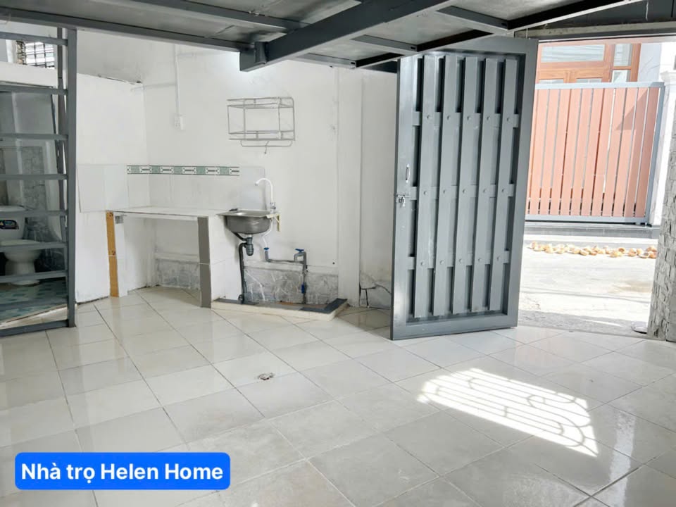 Phòng cho thuê mặt tiền hẻm Đường 4, Thủ Đức 45m² giá 4.2 triệu - Nhà mới, tiện nghi đầy đủ!