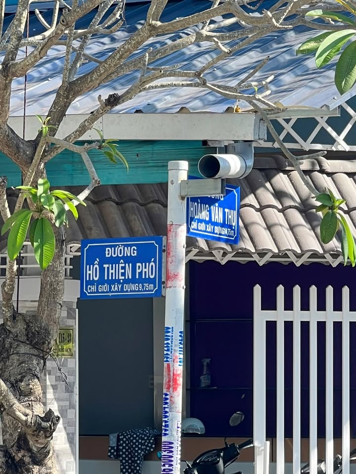 Đất nền góc Hoàng Văn Thụ, Rạch Giá 270m² giá 6 tỷ - Đầu tư lý tưởng!