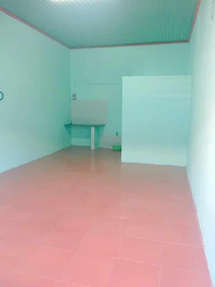 Phòng trọ cho thuê tại 399 Nguyễn Viết Xuân, 28m² - Không gian yên tĩnh, an ninh