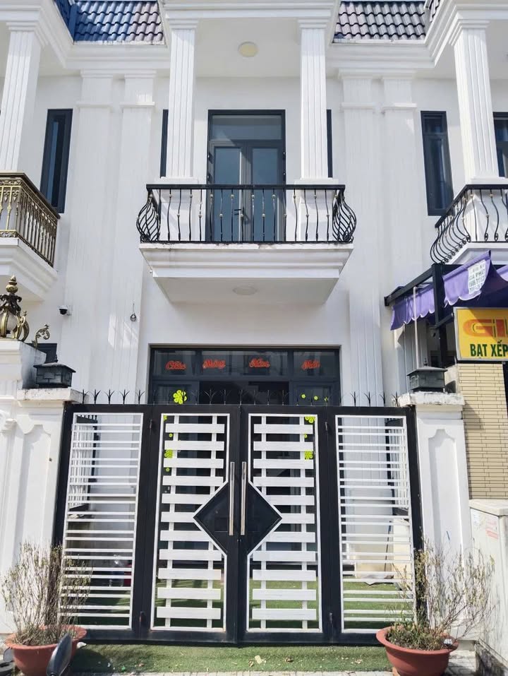 Nhà nguyên căn Thạnh Phước, Tân Uyên giá 6 triệu - Không nội thất, sẵn sàng cho thuê!