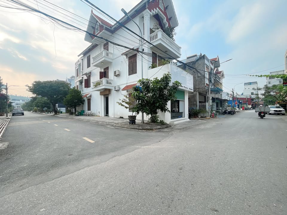 Đất nền chính chủ tại Chung cư Đồng Dộc, Thủy Đường 85m² giá 4.7 tỷ - Kinh doanh thuận lợi!