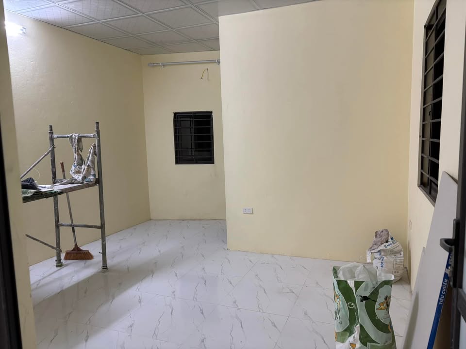 Nhà cho thuê mới ngõ 117/94 Trần Cung 90m² giá 8 triệu - Chính chủ, tiện nghi đầy đủ!