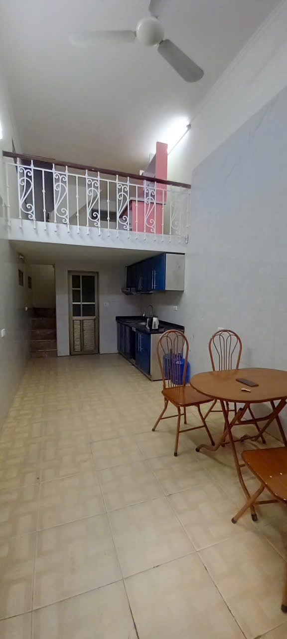 Nhà nguyên căn ngõ 250 Minh Khai 27m² giá 7 triệu - Thuận tiện sinh hoạt!