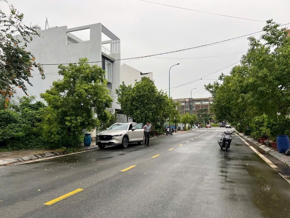 Townhouse The Global City An Phú 100m² giá 22 tỷ - Đầu tư tiềm năng tăng giá cao!