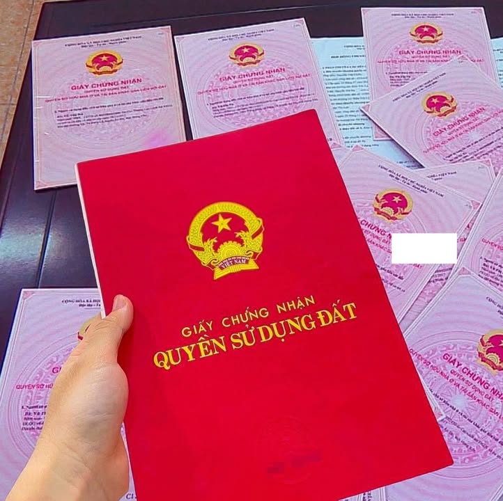 Đất mặt tiền Dương Công Khi, Hóc Môn 3498m² giá 90 tỷ - Cơ hội đầu tư hấp dẫn!