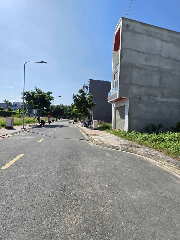 Bán đất KDC Lê Phong An Phú 2, An Phú, 68m² - Sổ hồng chính chủ, giá chỉ 2.45 tỷ!