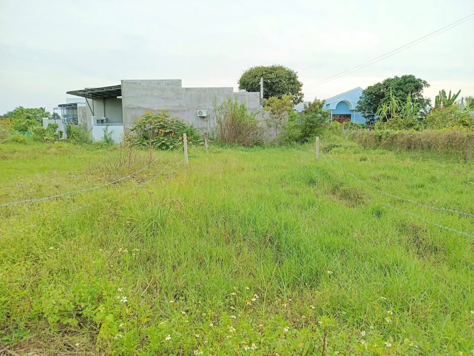 Đất thổ cư Xuân Phú Phan Thiết 118m² giá 900 triệu - Mặt tiền bê tông rộng rãi!