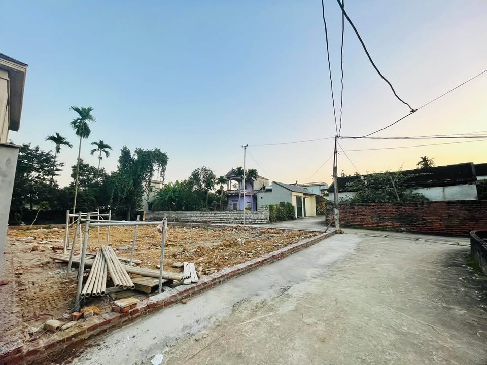 Đất nền Xóm Mô, Phú Cát 200m² giá 6.3 tỷ - Đầu tư sinh lời ngay!