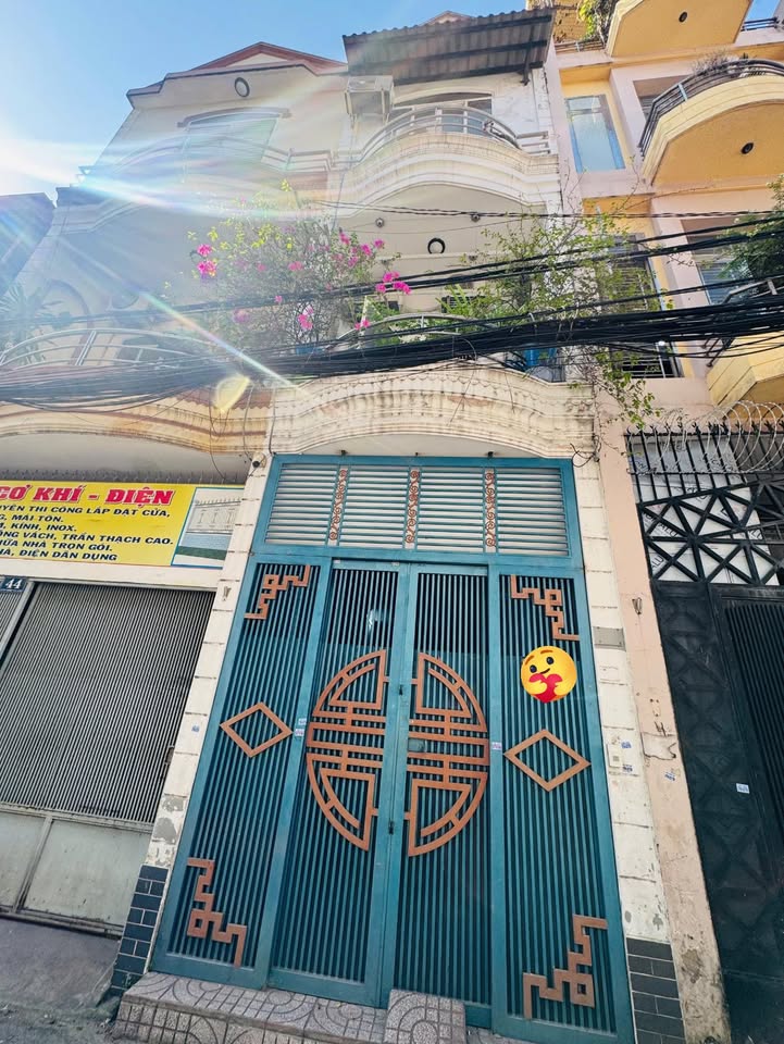 FrontHouse mặt tiền Lê Duy Nhuận, Tân Bình 28m² giá 7.2 tỷ - Kinh doanh đa ngành nghề