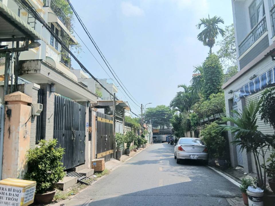 Đất nền 119m² đường Đỗ Xuân Hợp, Thủ Đức giá 12 tỷ - Sổ hồng chính chủ!