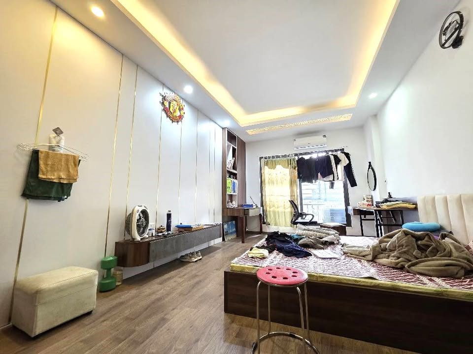 Nhà mặt tiền Đại Từ 38m² giá 10.3 tỷ - Lô góc, ô tô đỗ cửa!