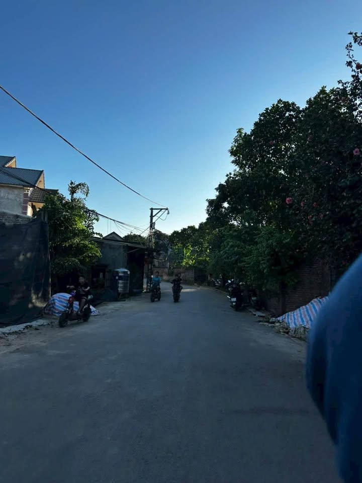 Đất thổ cư 100m² xã Xuân Mai, Chương Mỹ giá 1.3 tỷ - Sổ đỏ chính chủ