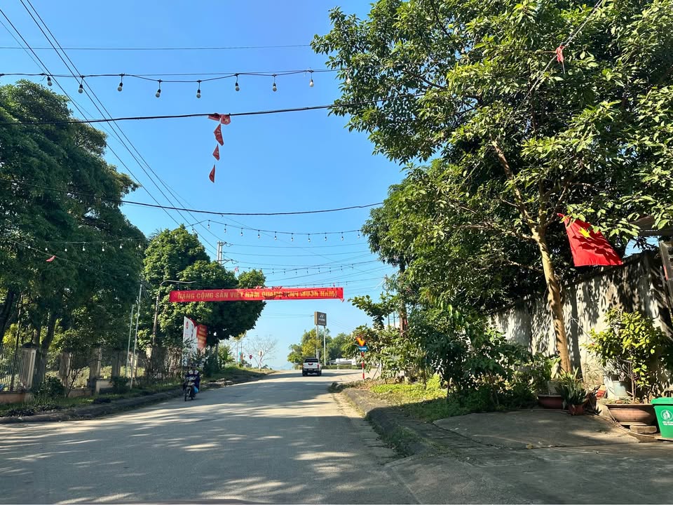 Đất nền Hưng Thành 144m² giá 3 tỷ - Ô tô tránh, vị trí đắc địa!