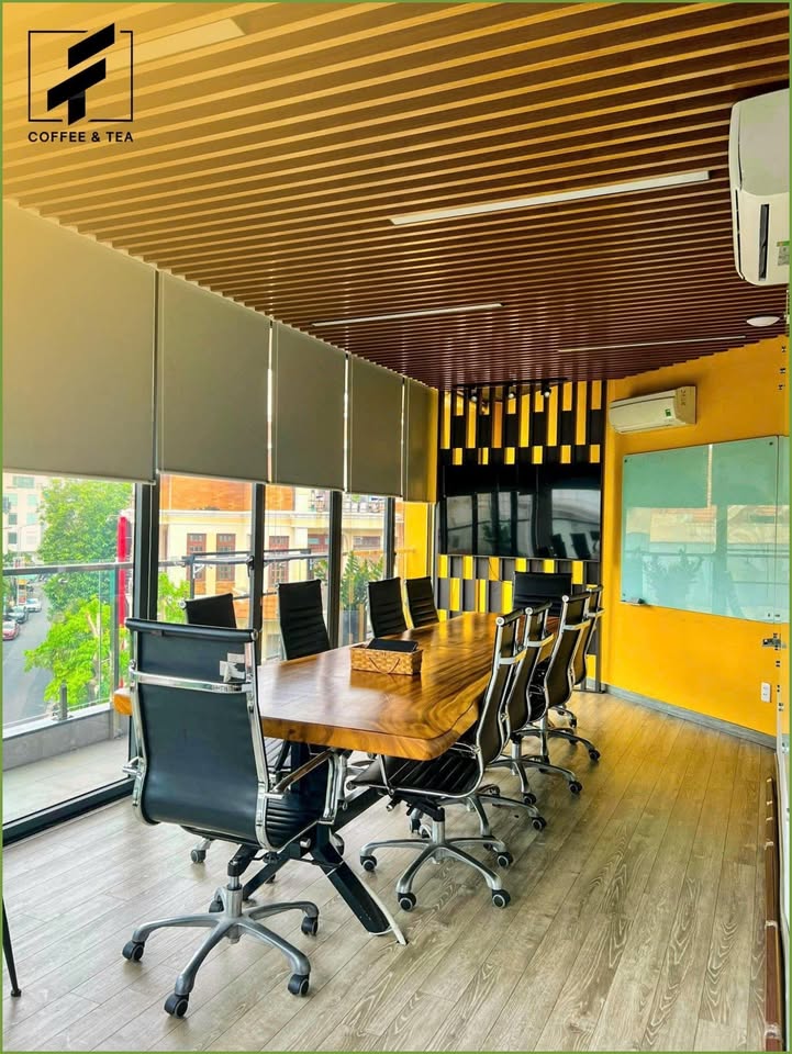 Nhà cho thuê 2 mặt tiền đường Hoa Phượng, quận Phú Nhuận, 75m² - Kinh doanh đắc địa!