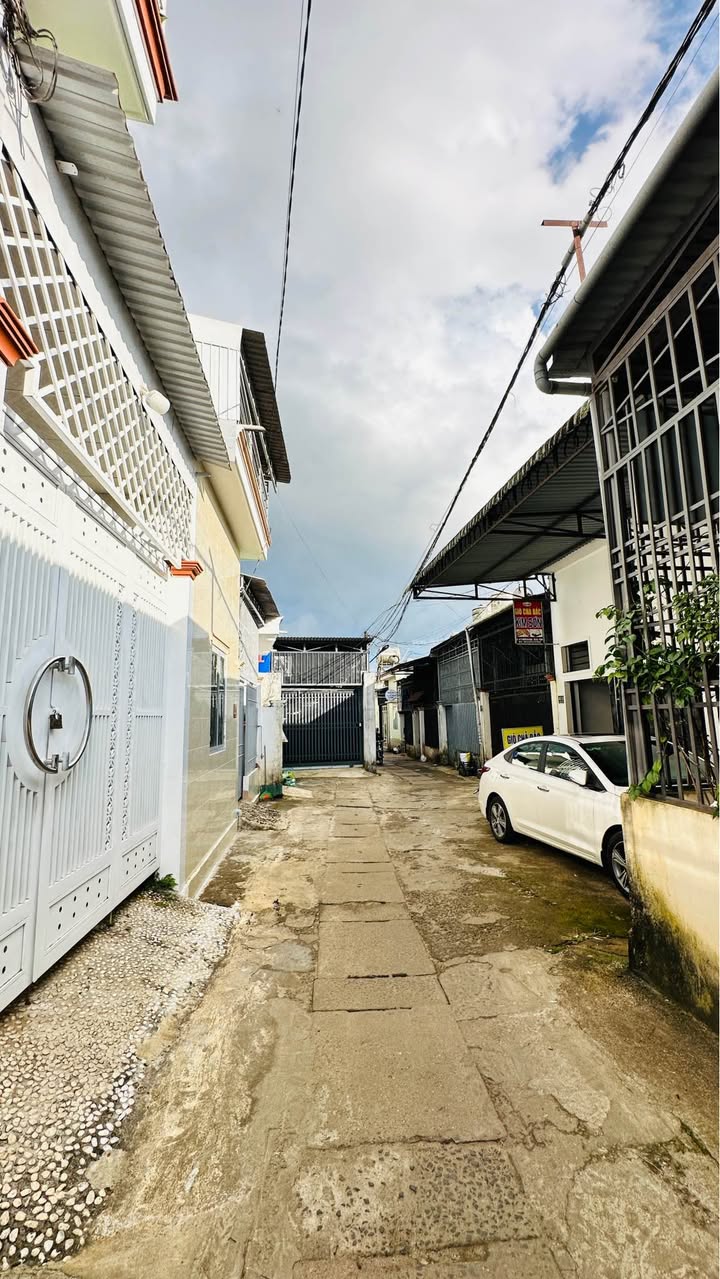 Nhà gác lỡ Pleiku 71.5m² giá 1.2 tỷ - Gần chợ Trà Bá, trường học!